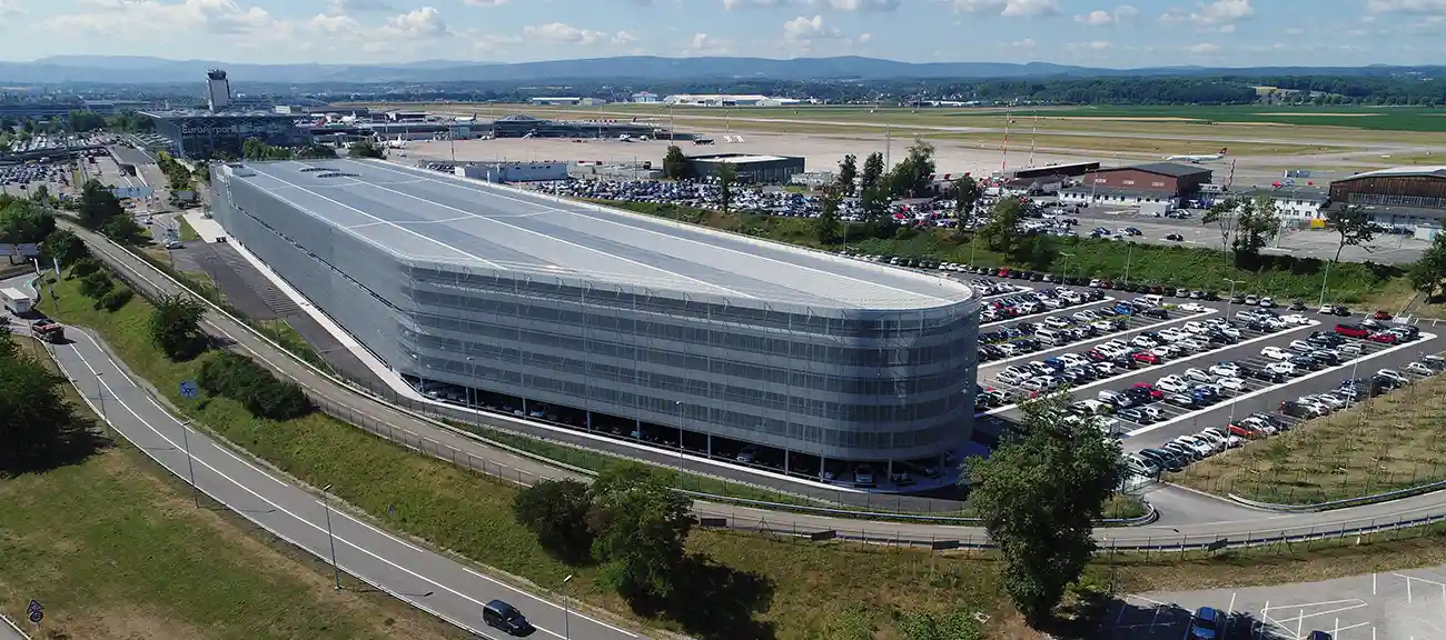 Parcheggio dell’aeroporto, Francia